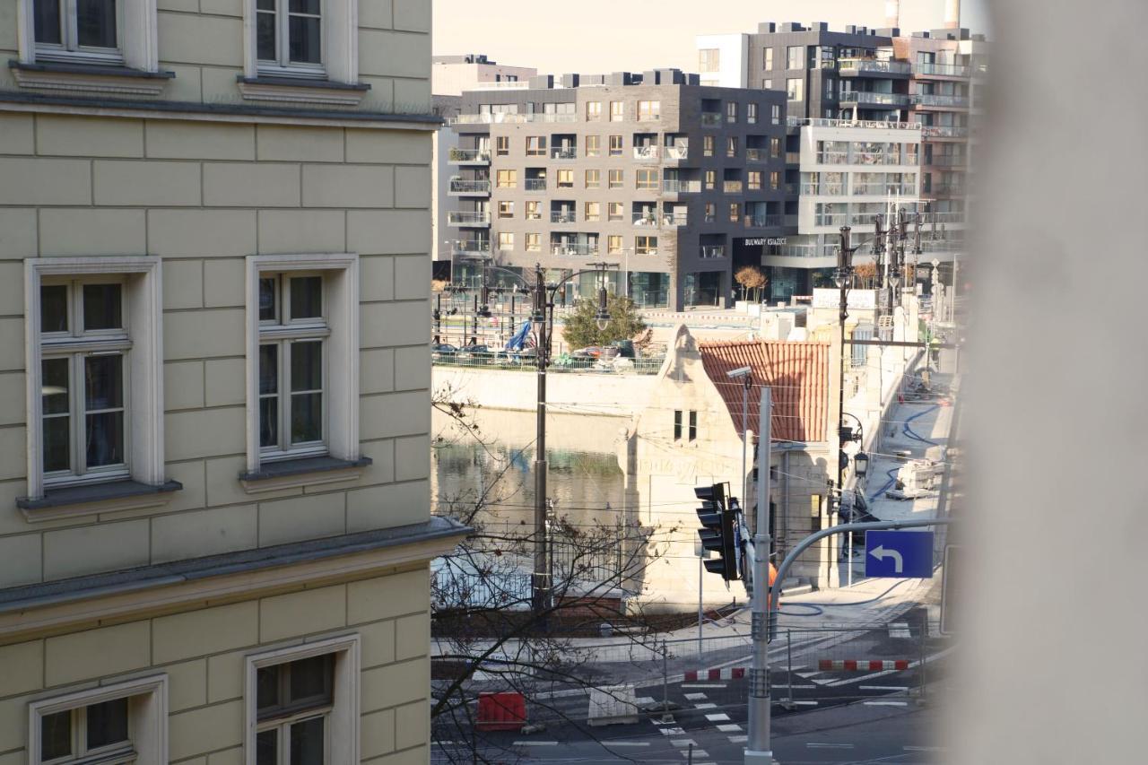 By The River And Center - Comfortable Apartment Breslau